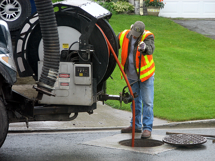 Power Jet Sewer Cleaning